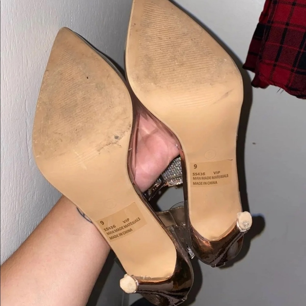 Heels - Picture 2 of 2